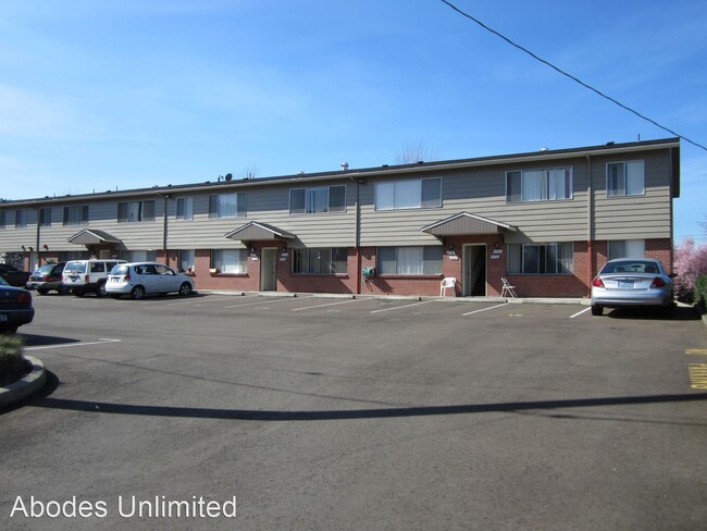 Building Photo - 612 W Luellen Dr