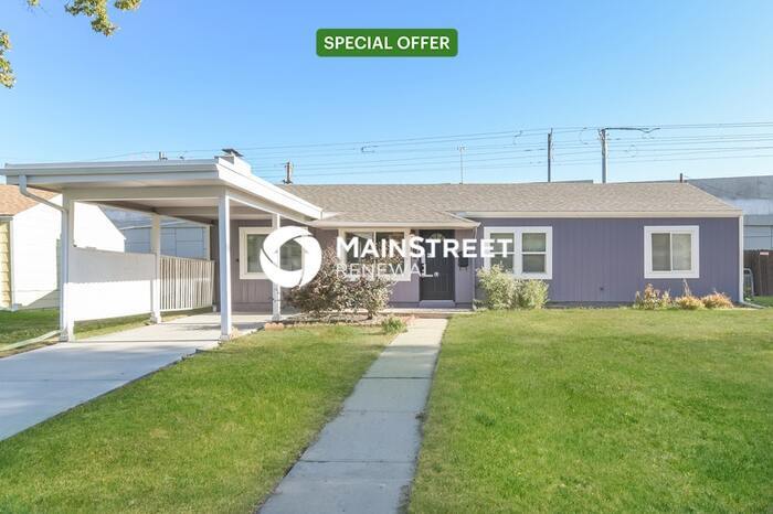 Foto principal - 3 Bedroom Pet-Friendly Home in DENVER, CO ...