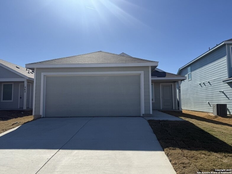 Foto principal - 267 Ottawa Way