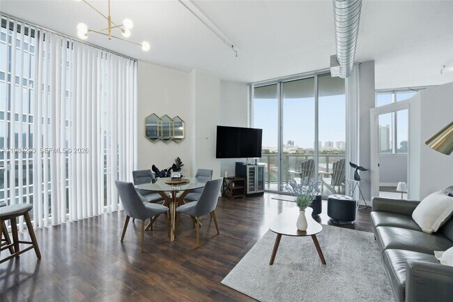 Foto del edificio - 3029 NE 188th St