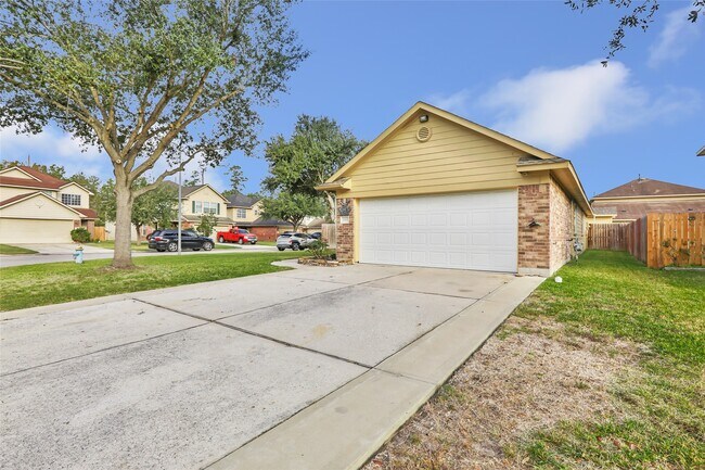 Foto del edificio - 12407 Clara Hills Ln