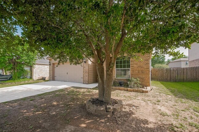 Building Photo - 38319 Miranda Ln
