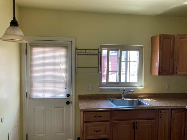 Natural Light in Kitchen - 2508 E Carson St