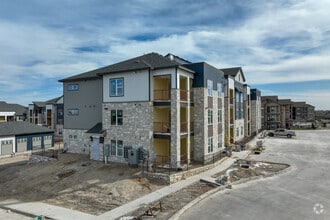 Building Photo - Bandera Ridge