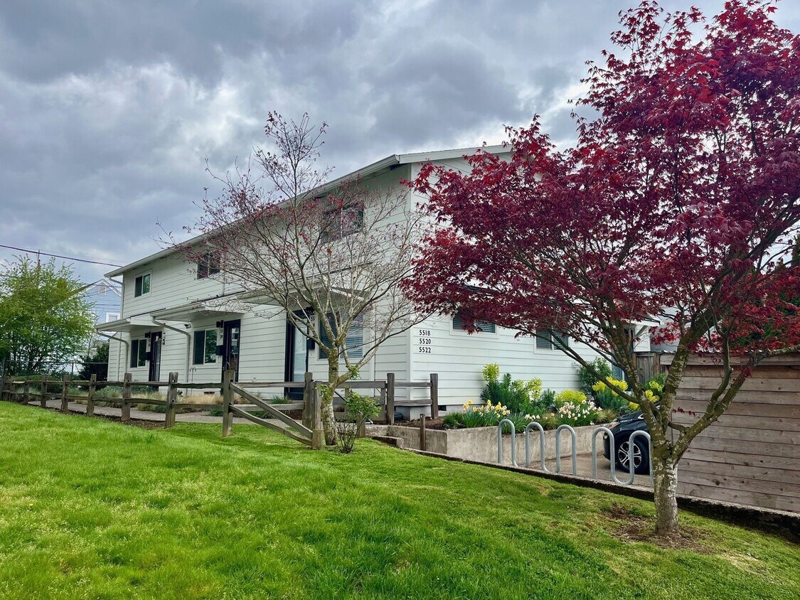 Foto principal - N Portland Alberta District! Light & Brigh...