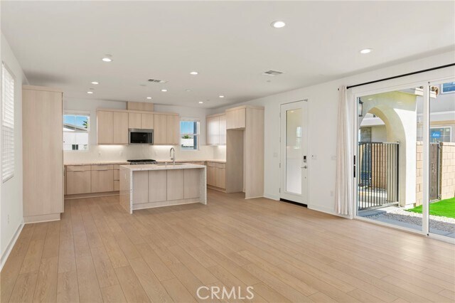 Foto del edificio - 75162 Aldrich Dr