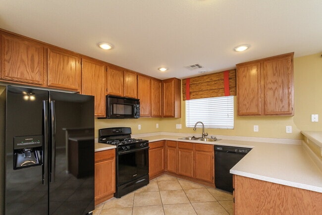 Foto del edificio - 8264 Wuthering Heights Ave