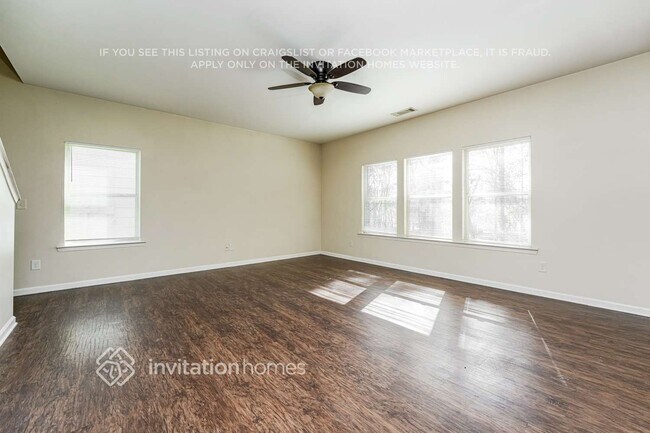 Foto del edificio - 1632 Ewing Farm Dr