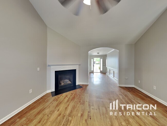 Foto del edificio - 300 Barnevelder Dr