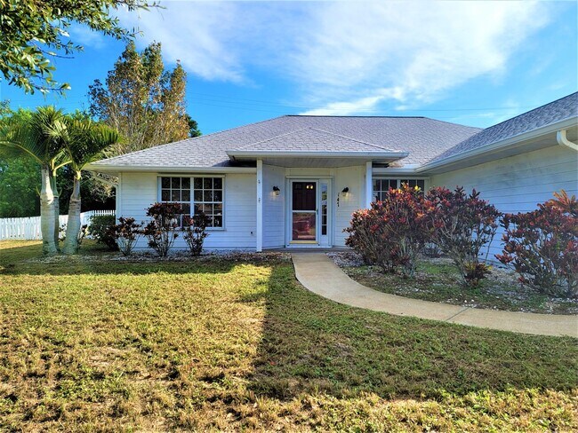 Building Photo - Vero Beach Rentals. Vero Beach Rent, LLC a...
