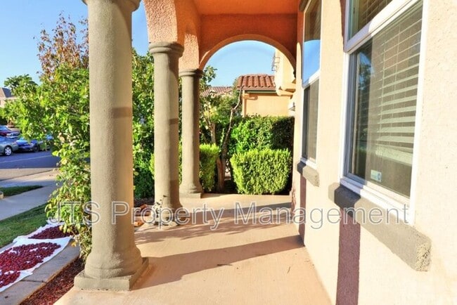 Foto del edificio - 2946 Trap Rock Way