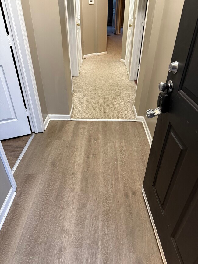 Foto del edificio - 6255 Craughwell Ln