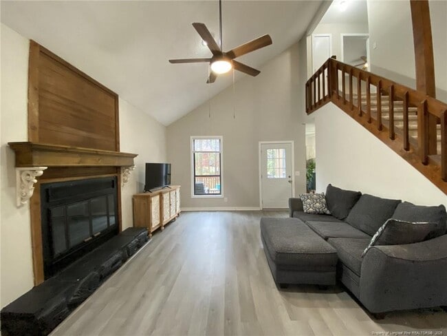 Building Photo - 314 Watergap Dr