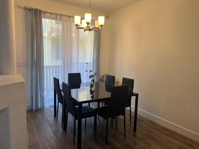 Dinning Area - 497 W Summerfield Cir