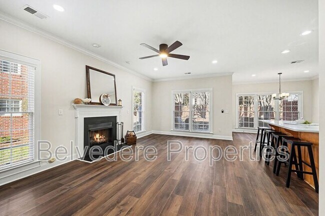Building Photo - 5409 Ridingate Ct