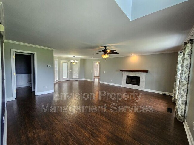 Foto del edificio - 164 Cliett Rd