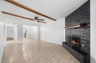 Building Photo - 1320 Willow Wood Ct