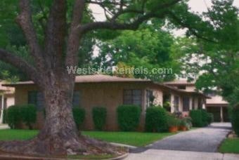 Building Photo - 144 N Sierra Bonita Ave