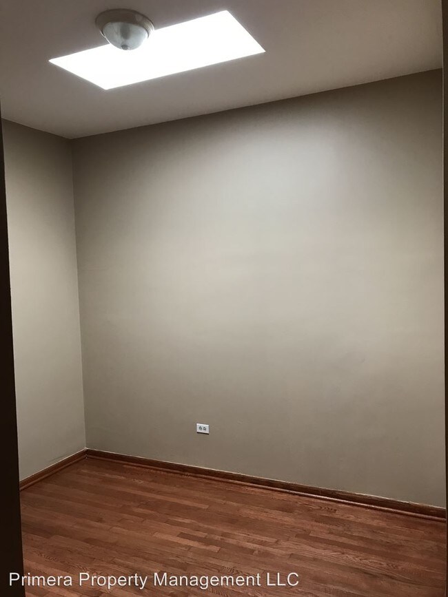 Foto del edificio - 4815 S Ashland Ave