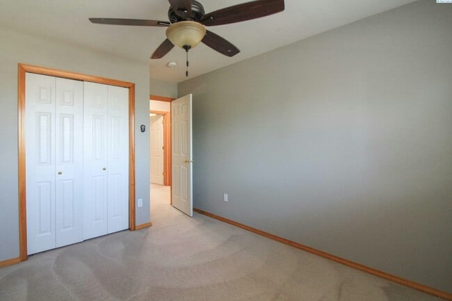 Building Photo - 1757 Maui Dr