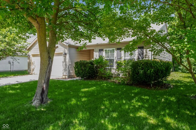 Building Photo - 7114 Elias Cir