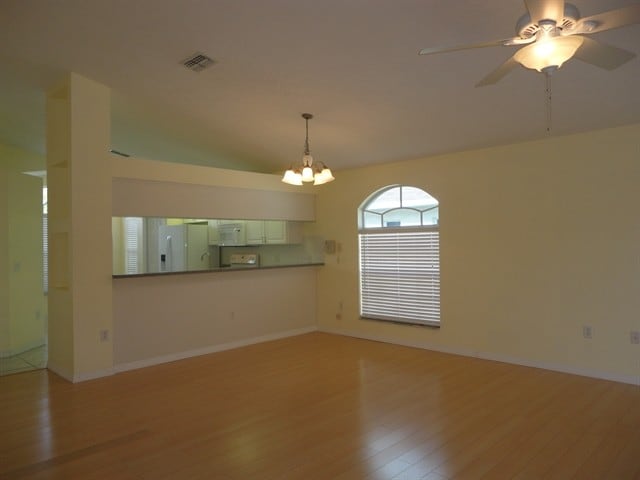 Building Photo - 7821 Floradora Dr