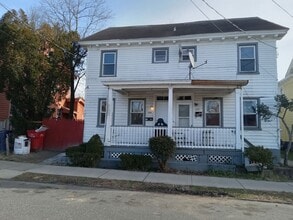 Building Photo - 133-135 Bank St