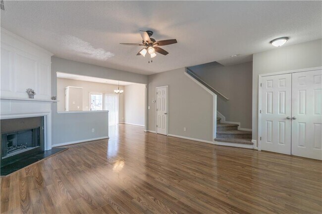 Building Photo - 5215 Reps Trce