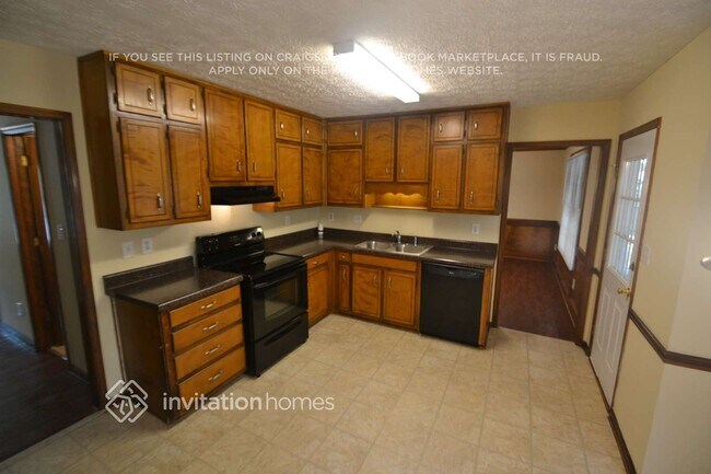 Building Photo - 2870 Spring Ridge Cir
