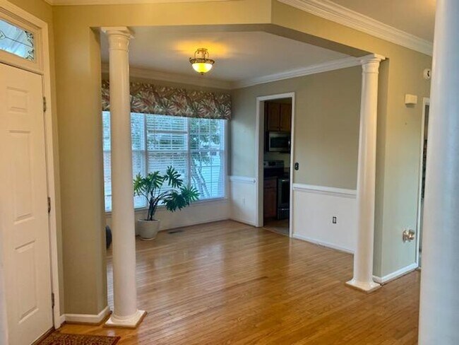 Foto del edificio - 110 Park Oaks Ct