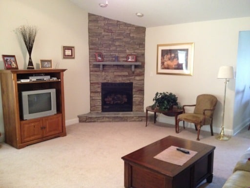 Building Photo - 4BR/2BA Knoxville One-level home; 10 miles from UT Hospital