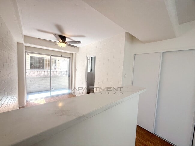 Building Photo - 264 Kaiulani Ave-Unit 8