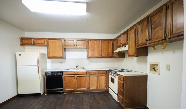 Building Photo - 2113 Fred Daugherty Ave