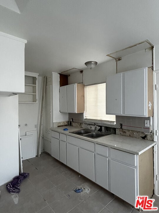 Foto del edificio - 7208 S La Cienega Blvd