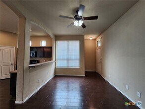 Building Photo - 305 Rosalie Dr