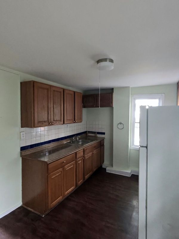 Foto del edificio - 826 S Clinton Ave