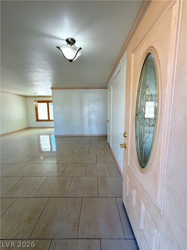 Foto del edificio - 6969 Mountain Moss Dr