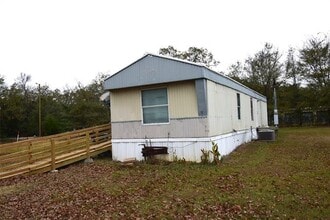 Building Photo - 6000 Spring Creek Rd