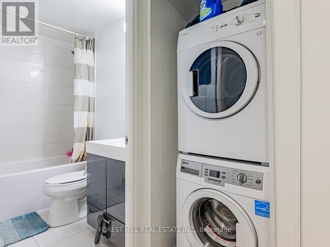 Photo du bâtiment - 251 Jarvis St