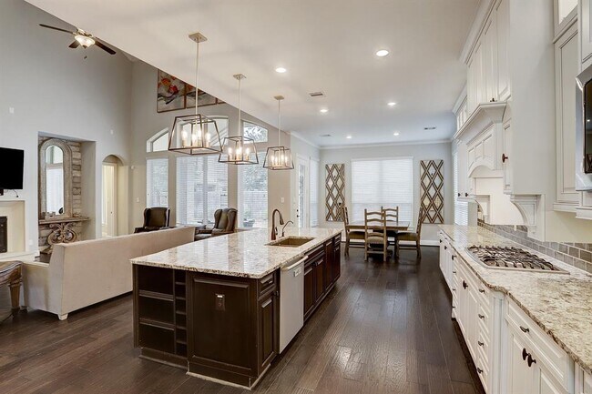 Building Photo - 2722 Mayfield Ridge Ln