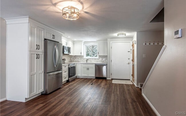 Building Photo - 29 Chestnut Hls