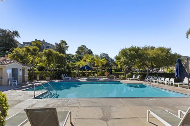 Foto del edificio - 295 Churchill Ln