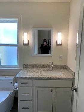 Building Photo - Bright, Modern, and Move-In Ready – Your P...