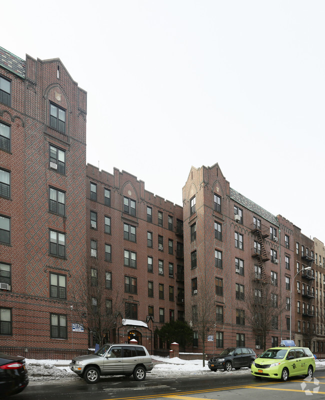 Foto del edificio - Crown Heights