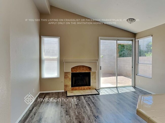 Building Photo - 1707 Talon Ave