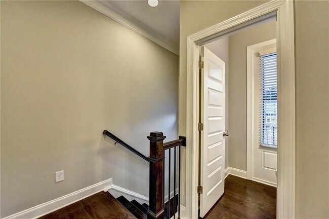 Building Photo - 1764 Morningtide Ln NE