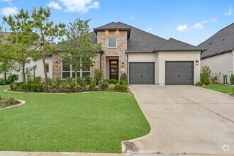 Building Photo - 40 Venetia Grove Dr