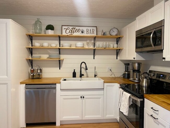 Photo - 3515 Indianbrook Dr House