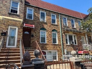 Building Photo - 43-643 E St