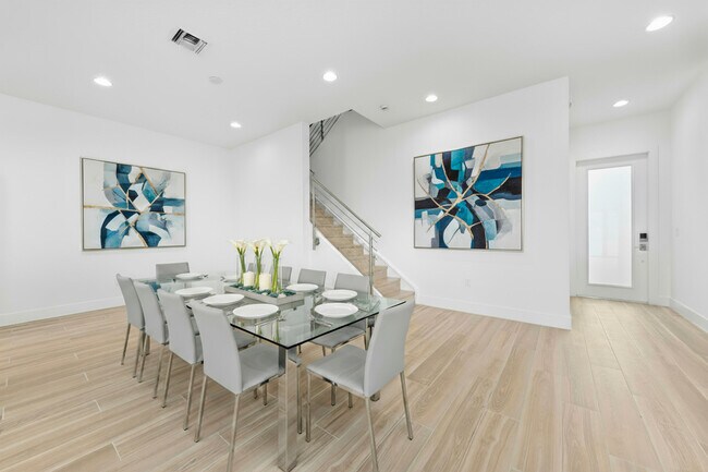 Foto del edificio - 1450 SW 23rd St